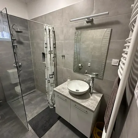 Bastya Apartmán *
